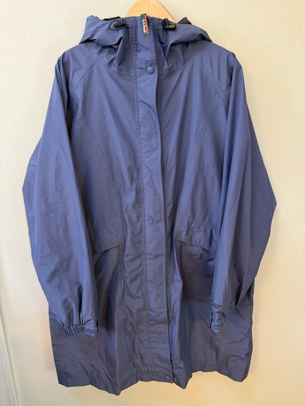 LL Bean Gore-Tex Rain Parka Jacket Blue Womens Sz XL Long Hooded Waterproof Coat